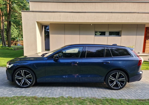 Volvo V60 cena 163900 przebieg: 85500, rok produkcji 2019 z Katowice małe 781